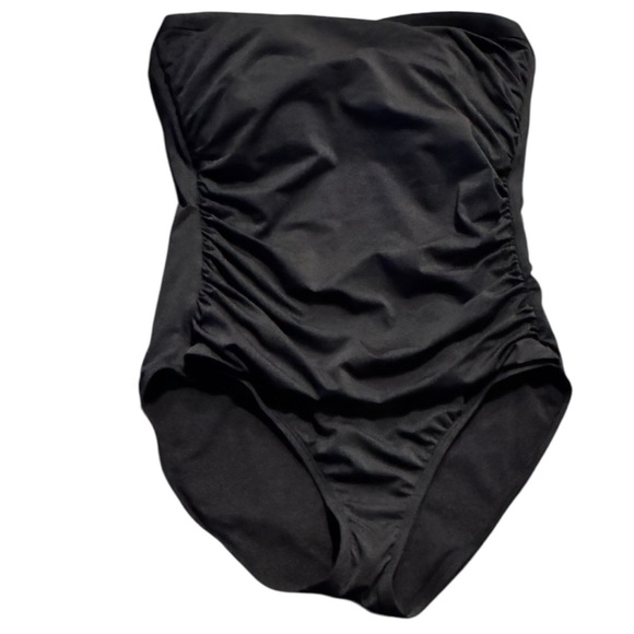 Tommy Bahama Women’s Black Strapless Ruched One-Piece Swimsuit Size 12 - Picture 3 of 7